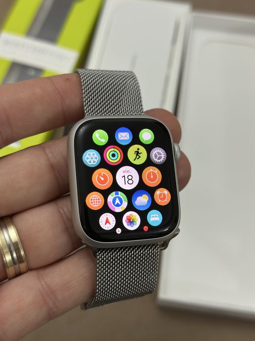 Apple watch Series 9 / 45 mm / GPS + Cellular nou