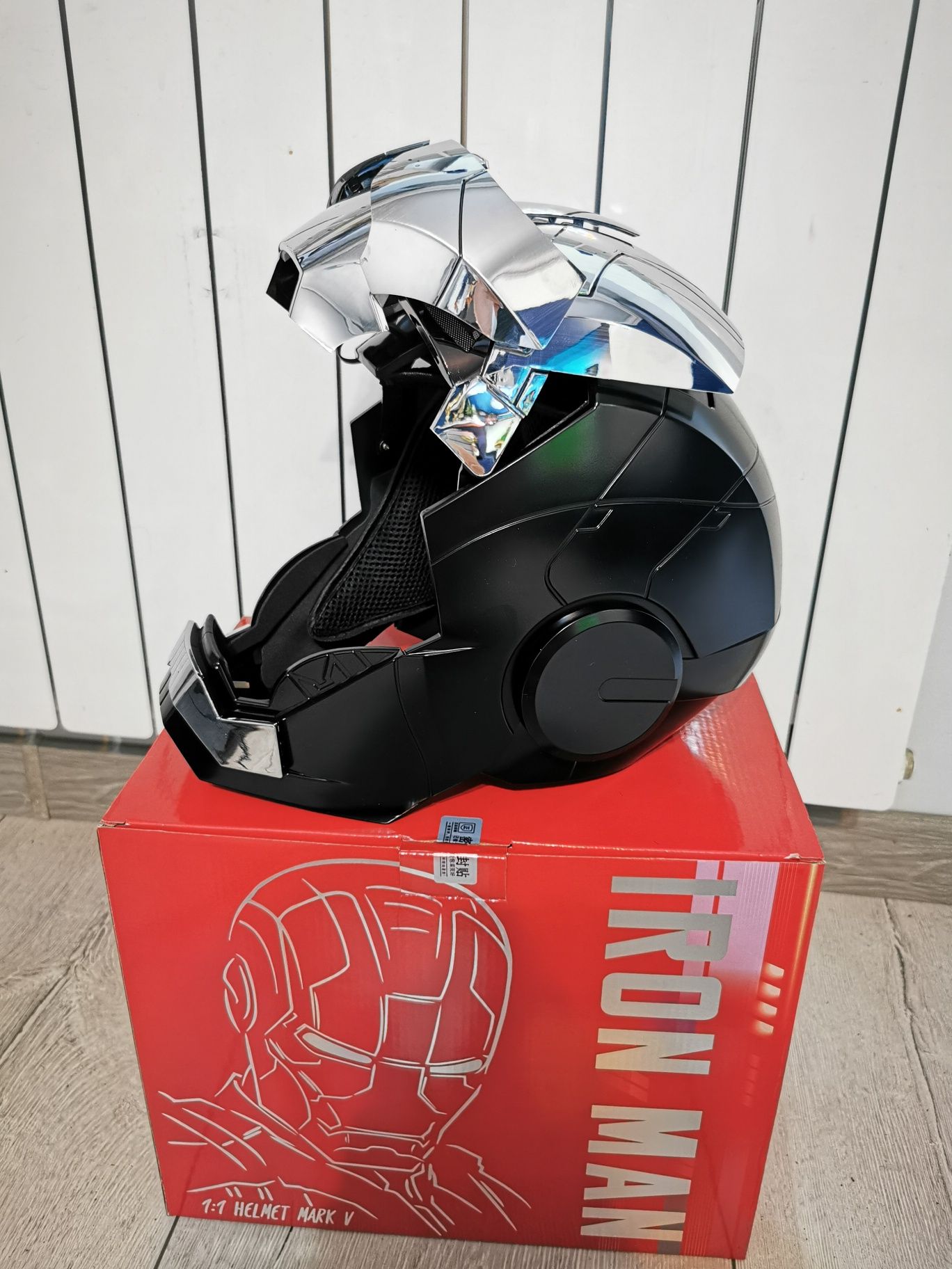 Masca electrica Iron Man MK5 1:1 PREȚ PROMO telecomanda, comanda vocal