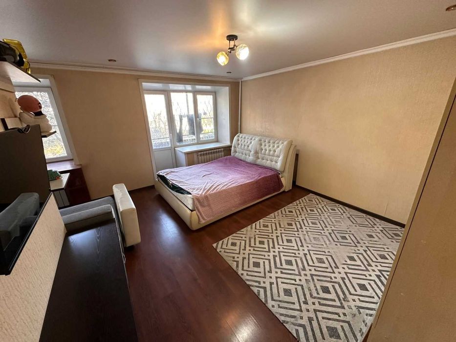 В продаже 1 ком квартира Славского 26