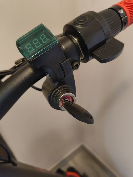 Kukirin g2 custom (cu cheie)