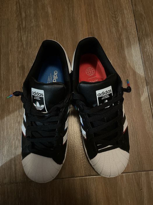 Маратонки, кецове, бутонки и гуменки