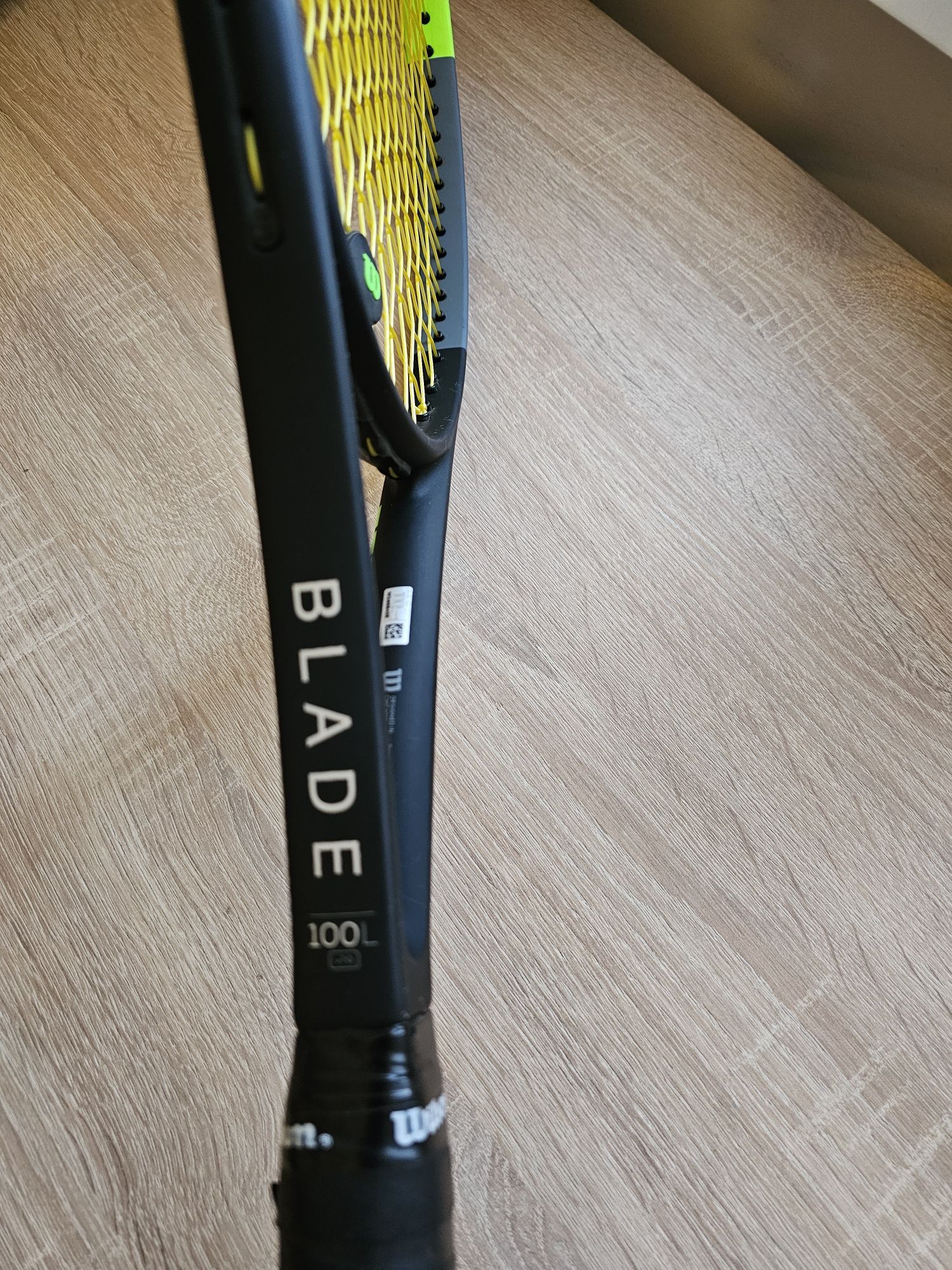 Раница и Тенис ракета  wilson blade v7