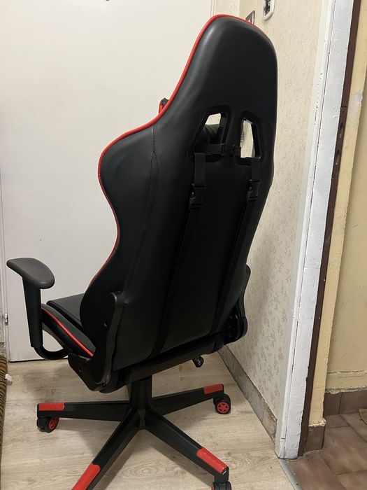 Гейминг стол (нов)