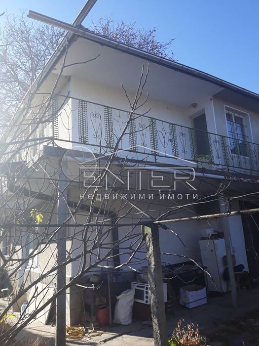 Къща в Варна, област-гр.Дългопол площ 170 цена 35000