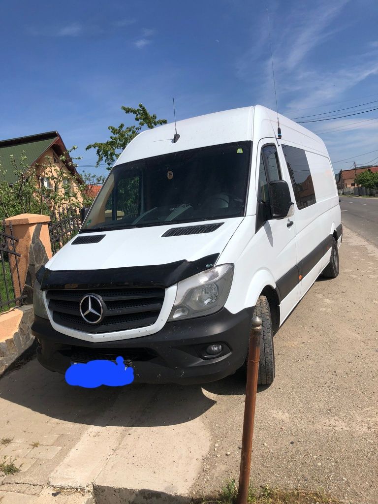 Vând Mercedes Sprinter varianta VIP