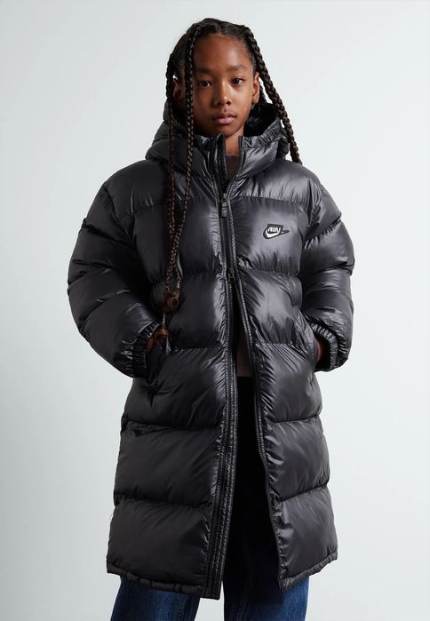 Яке Nike унисекс