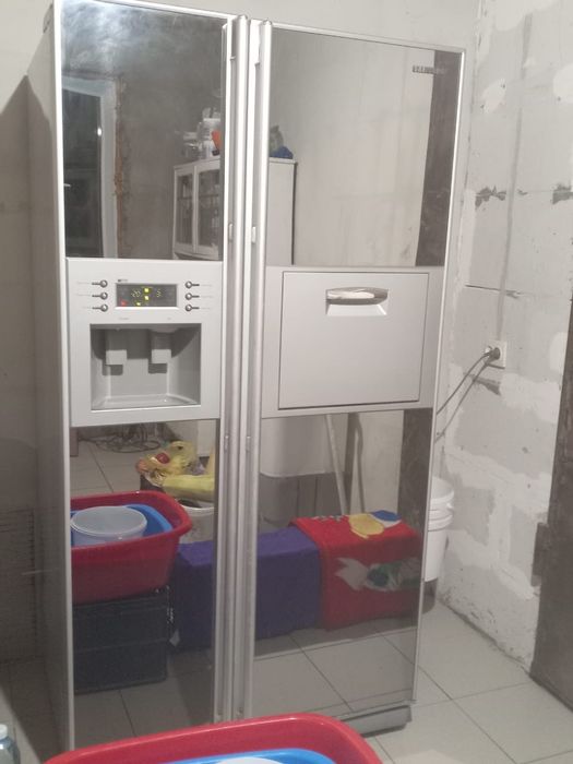 Продам холодильник