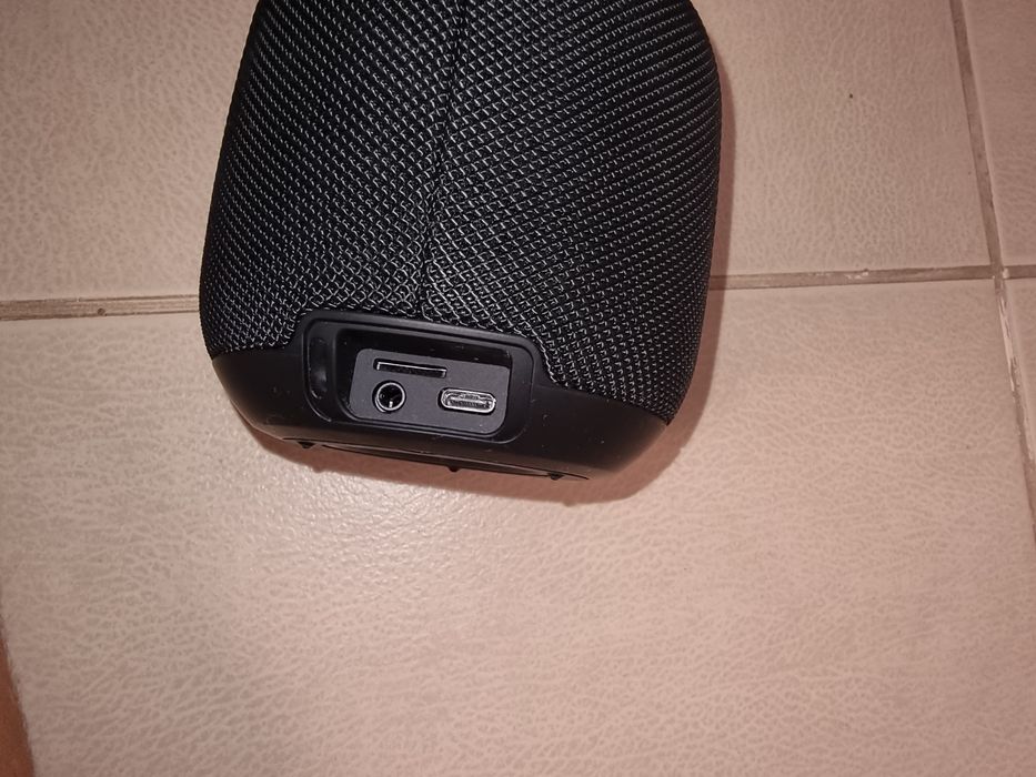 Boxa Tronsmart T7 mini lumini RGB+voice assistent