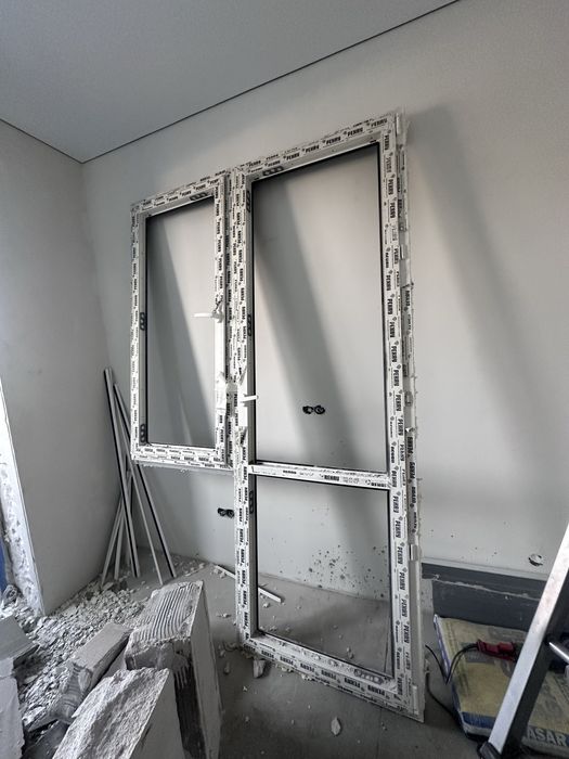 Окна , дверь пластиковые окна