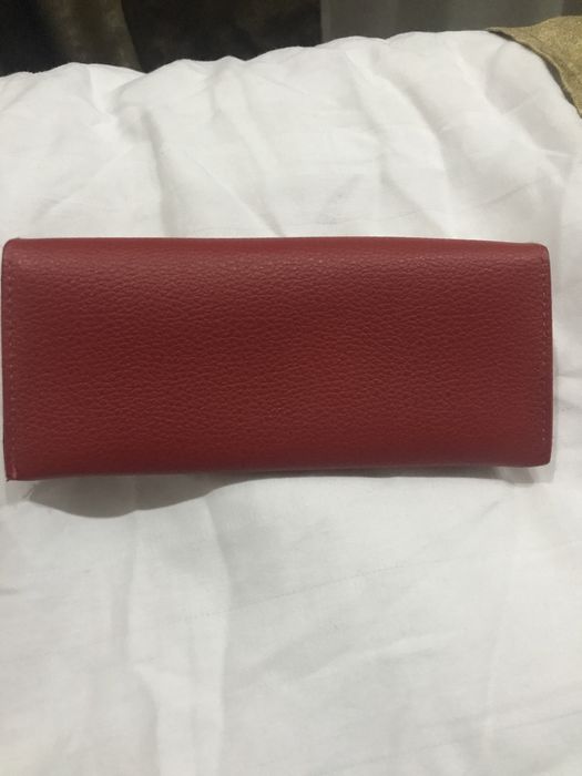 Toc ochelari guess rosu