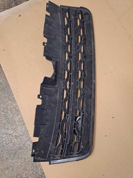 Grila radiator Land Rover Discovery Sport an 2014-2019 codFK72BA100CAW