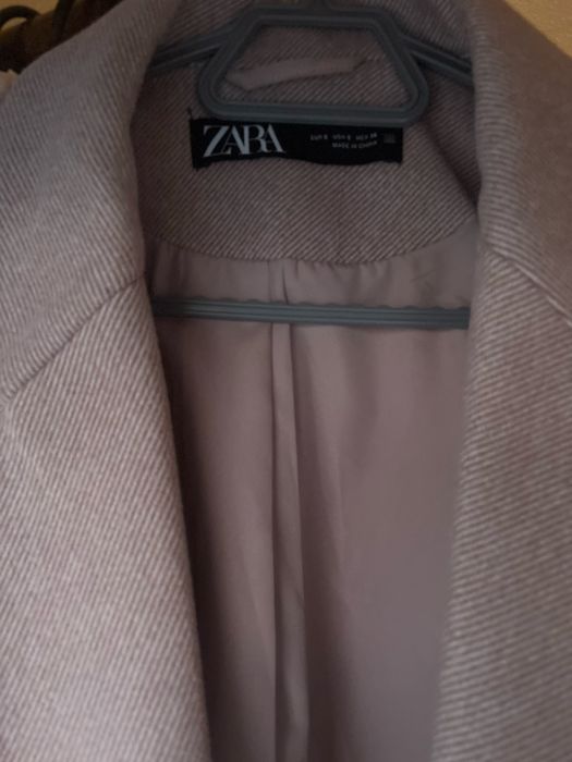 Дълго палто тип сако Zara в цвят пудра