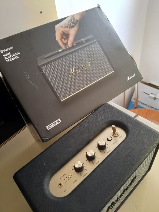 Boxa Marshall căști Marshall