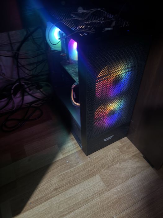 Офисный компьютер