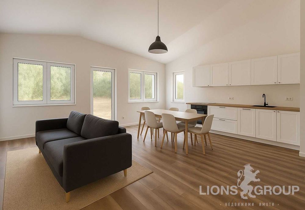 Къща с двор в м-т Боровец, гр. Варна – 126 990 €