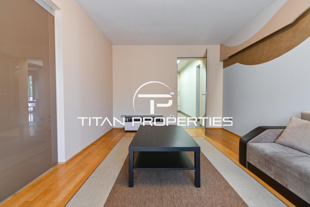 Дава се под наем Тристаен апартамент в София, Медицинска академия - 100 кв.м за 1000 € - Снимка #1