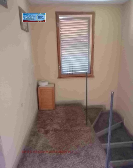 Продава къща  с. Филиповци 120 м²