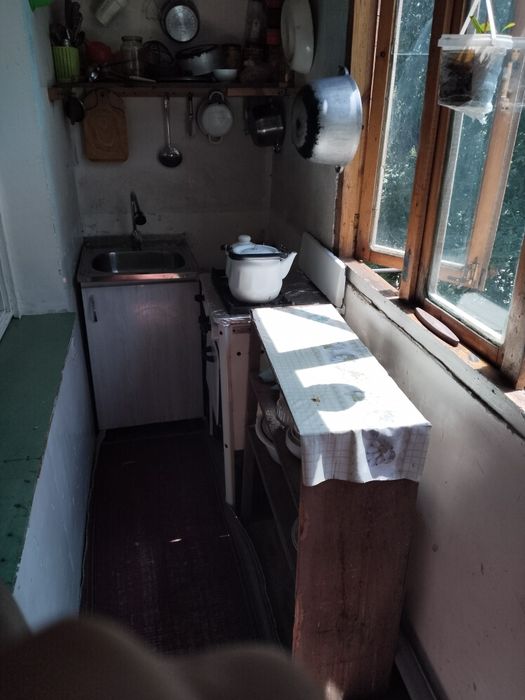 Срочно продам Бывшее общежитие 1/4/4 свой