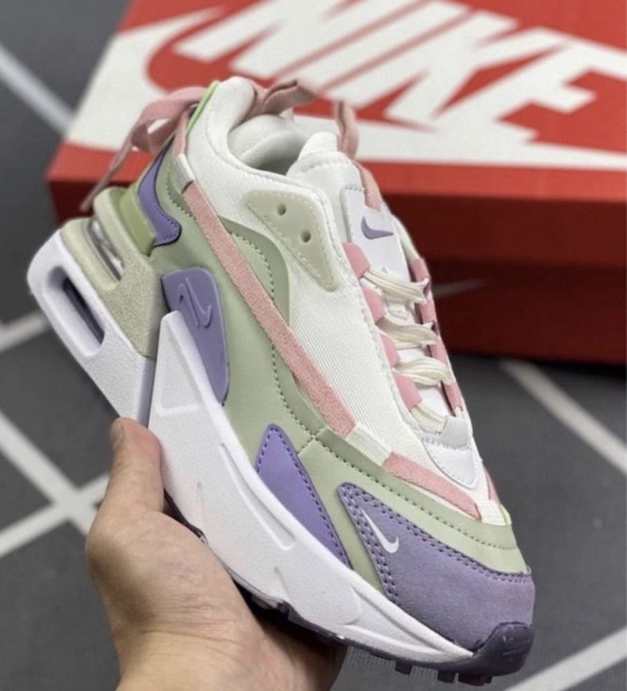 Налични модели-36-45 номер