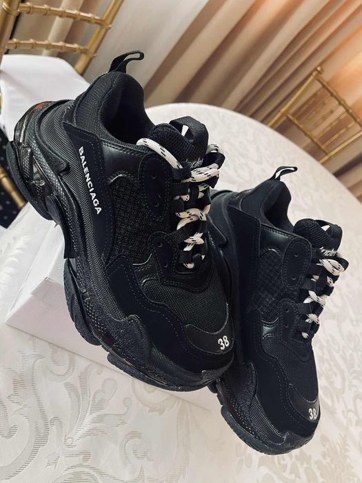Adidasi balenciaga 1/1 cu originalul , mărime 38