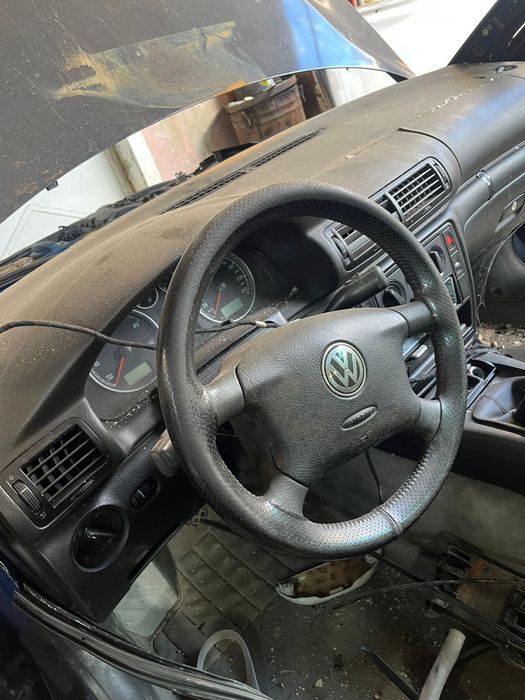Dezmembrez Passat B5.5
