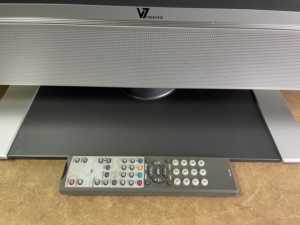 Телевизор V7 VIDEOSEVEN LCD 32” - LTV32H