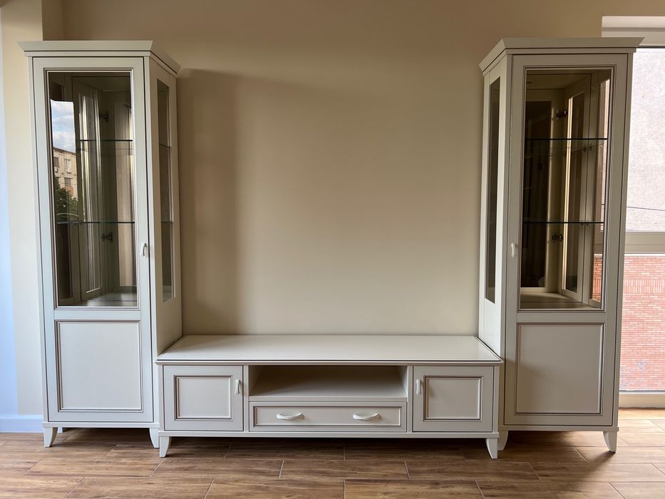 Montaez/Montaj mobilier TV