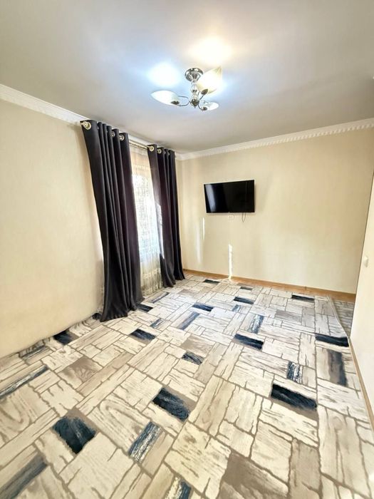 Продаётся Квартира Чиланзар 23. 2/2/4 Фарход Бозор