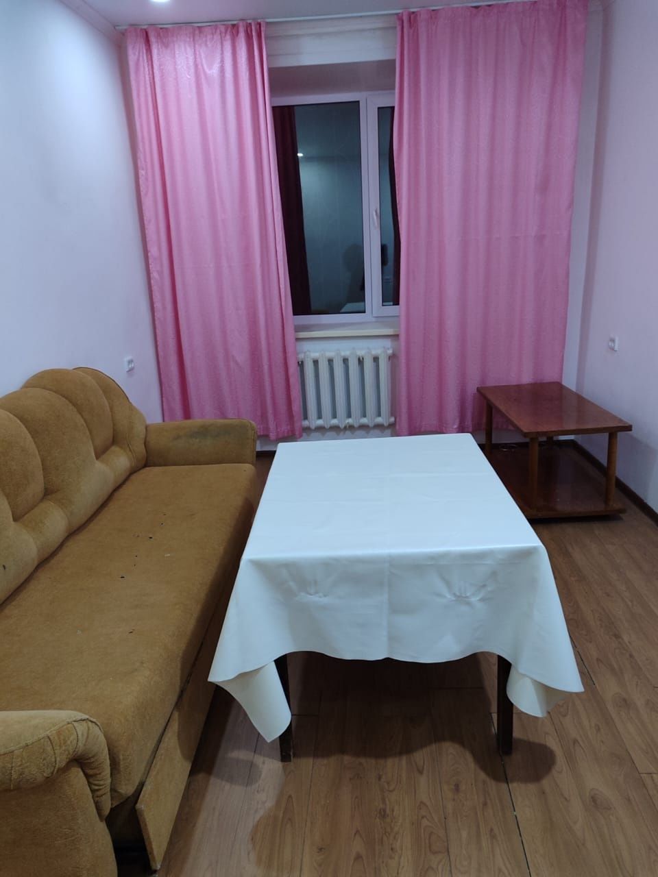 Продаю двухкомнатнаю квартиру кирпичный дом