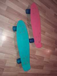 Skateboard de la 120 lei Nou la 60 lei buc sau 100 setul.