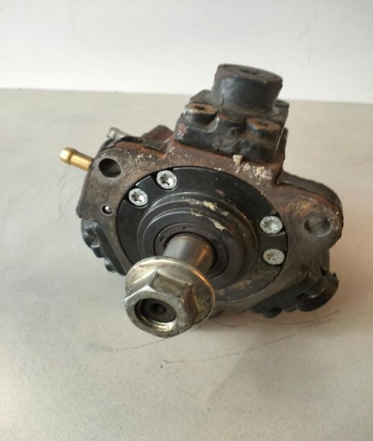 Pompa  Inalta Presiune 1.9 cdti  0445010128 Opel Vectra C