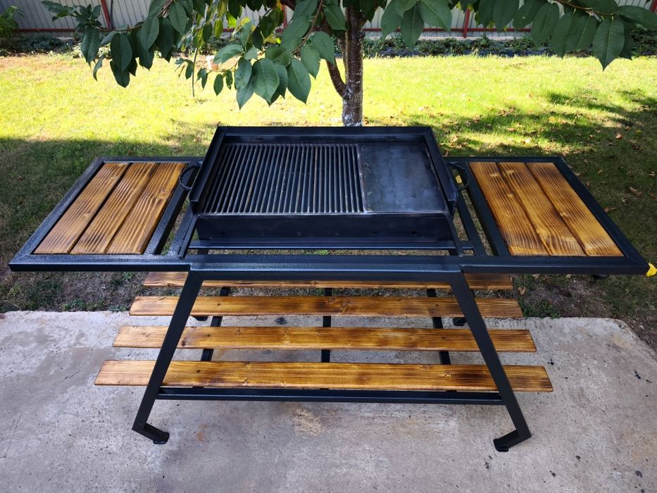 Grătar de Curte 700x400