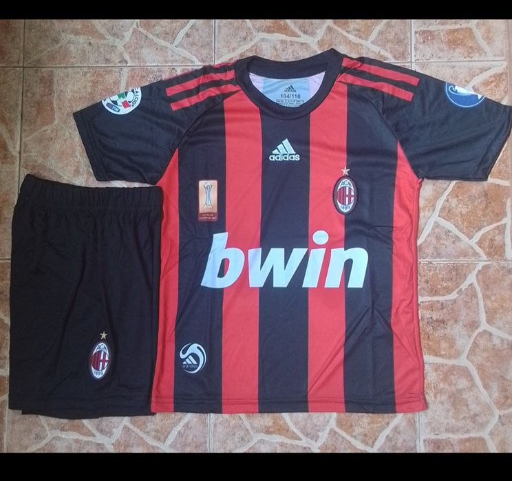 AC MILAN детско юношеска футболни екипи НОВО сезон 2025-26 година