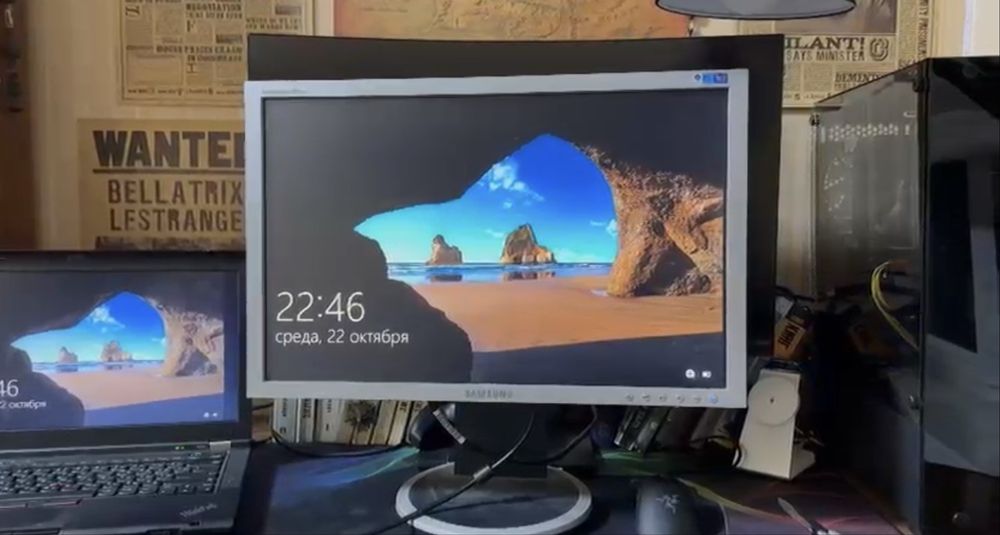 Монитор Samsung.