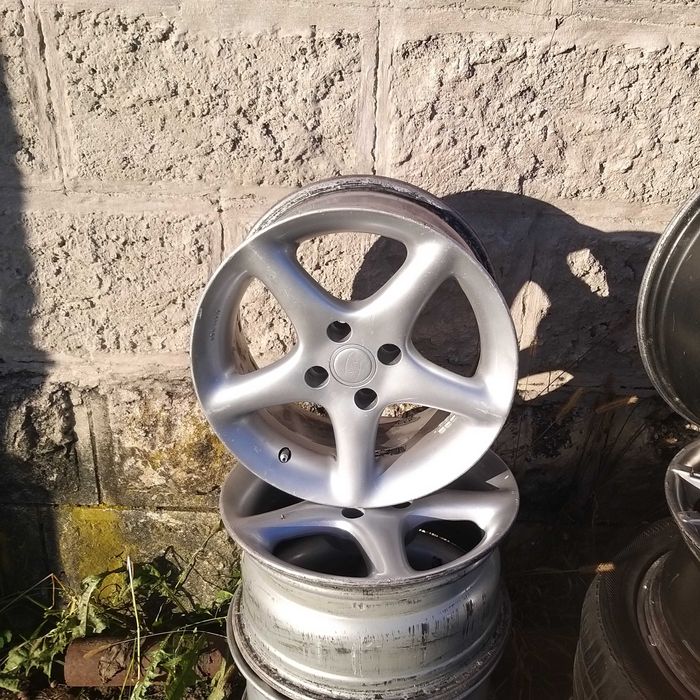 Jante r15 r17 nu bat sunt ok