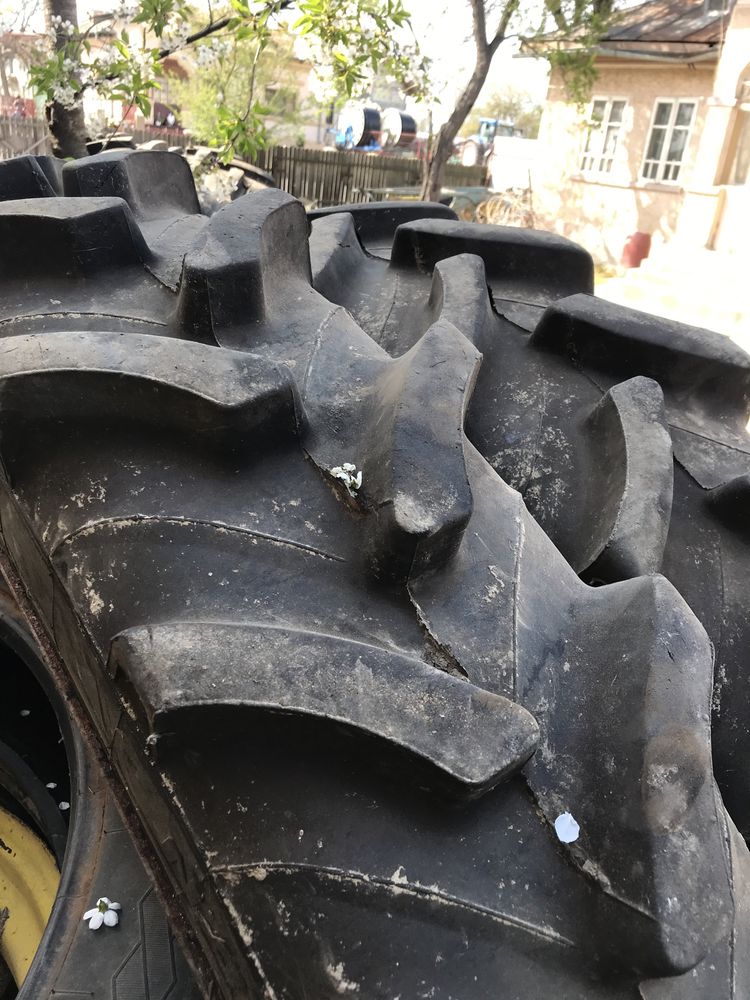 Roti inguste John Deere Fendt Valtra Deutz Same New Holland Steyr