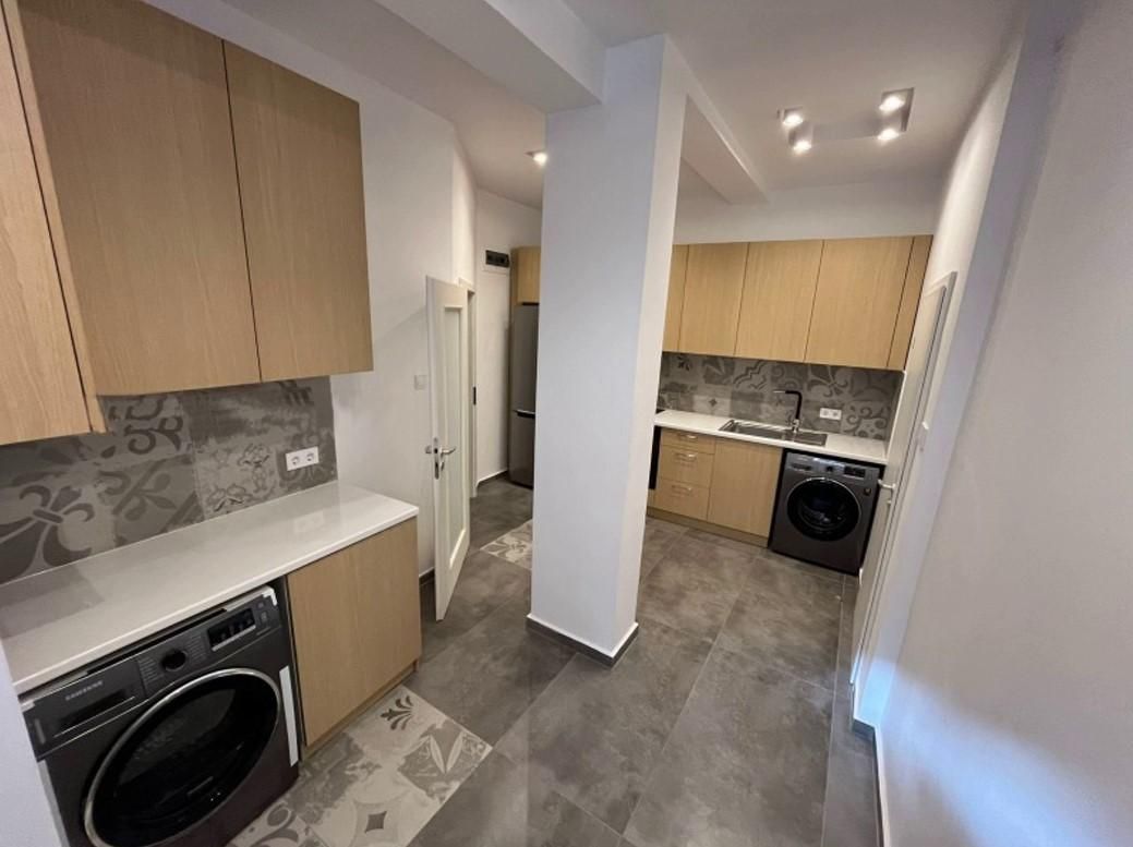 Дава се под наем Офис в София, Дианабад - 65 кв.м за 500 € - Снимка #2