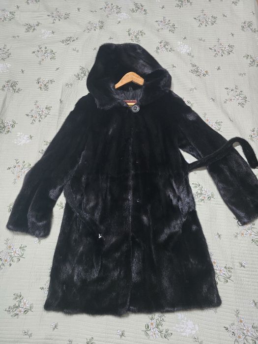 Норковая шуба чёрный бриллиант