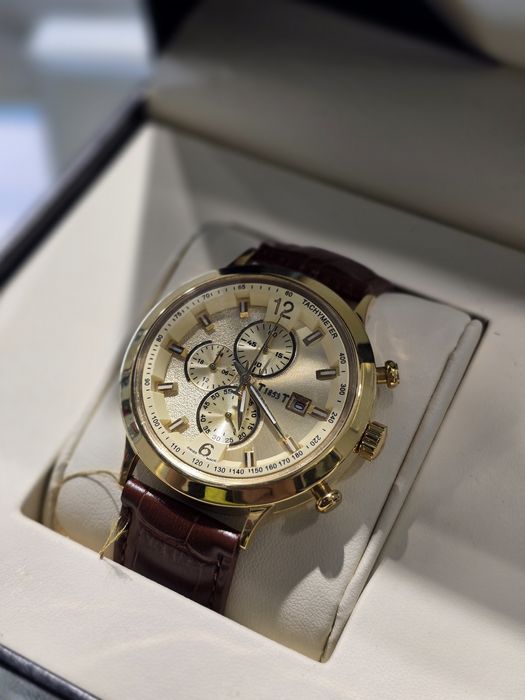 Продам золотые часы Tissot 750 пробы
Проба 750