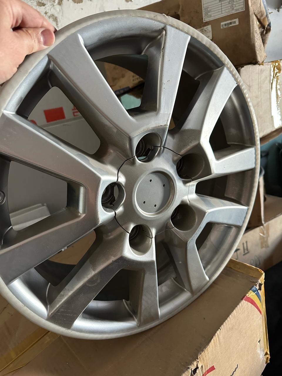 Продам диски R18 (НОВЫЕ)