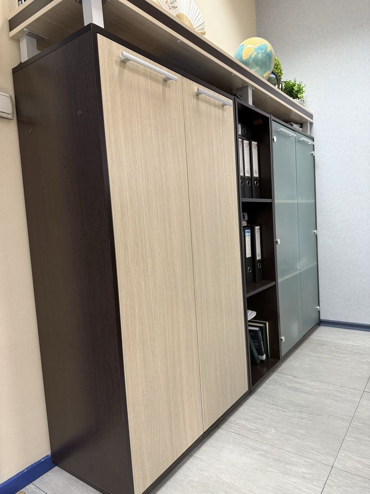 Срочная продажа офисной мебели