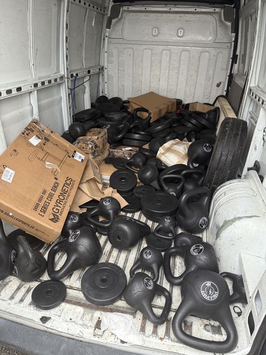 Kettlebell, discuri, haltere si Gantere reglabile pret 7 lei kg. Noi