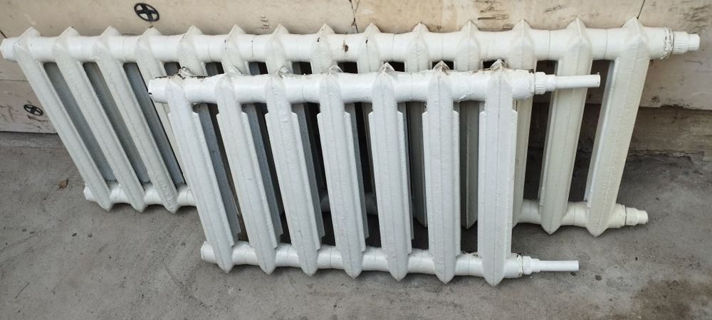 Продам чугунные батареий для отопление в хорошом состояний,