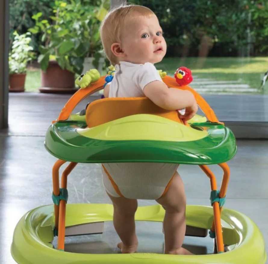 Страхотна проходилка CHICCO