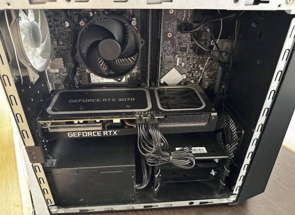 Компютър Acer Predator Orion PO3-630