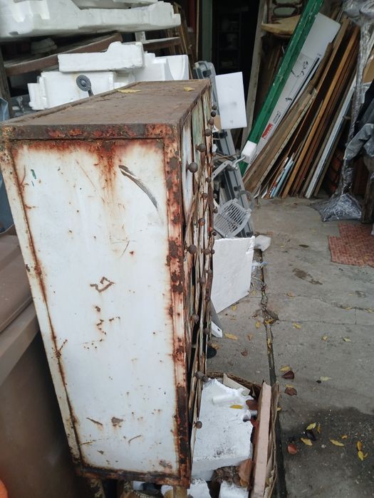 Dulap industrial  ,farmacie din metal