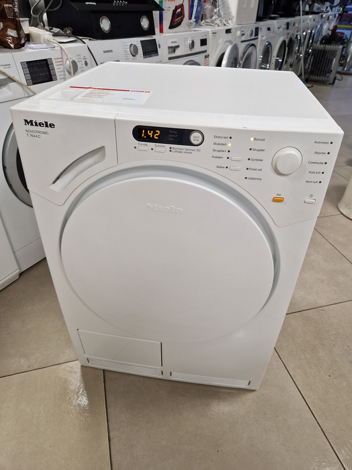 Сушилня MIELE T 7644C Пчелна пита