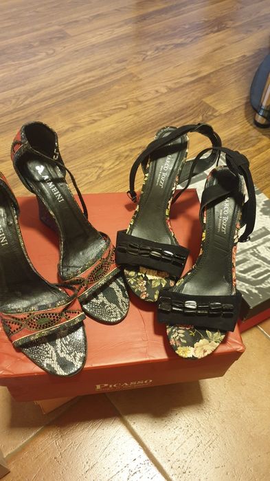 Продам босоножки