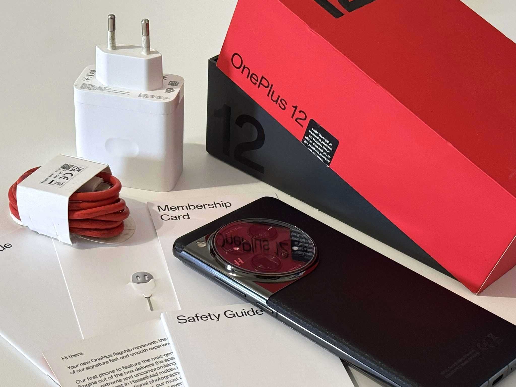 Бартер! Като НОВ! OnePlus 12 512/16GB Silky Black (Черен)