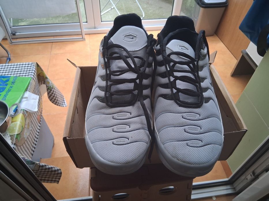 Маратонки NIKE като нови